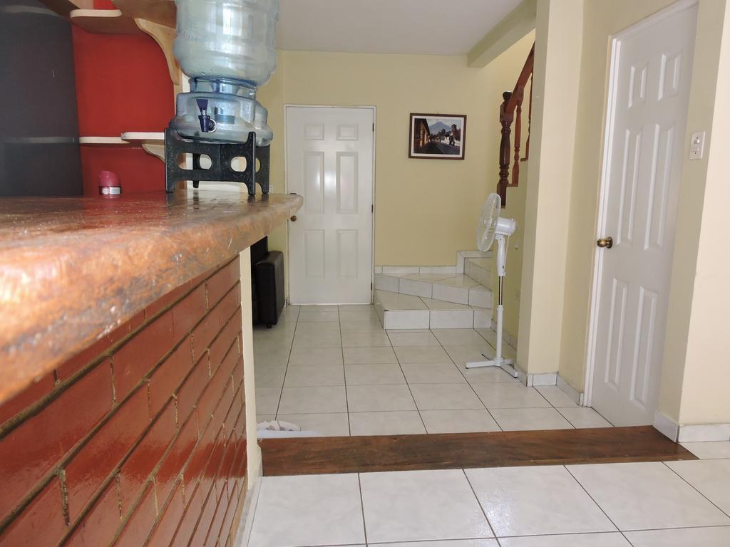 Cumbres De San Francisco Apartment San Salvador Bagian luar foto